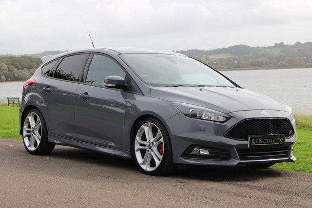 2015 65 Ford Focus 2.0 ST-3 TDCI 5d 183 BHP