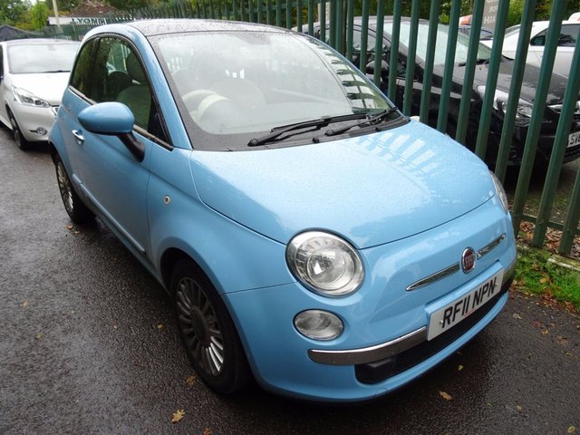 2011 11 Fiat 500 0.9 TWINAIR LOUNGE DUALOGIC 3d AUTOMATIC 85 BHP