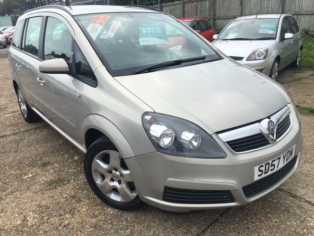 2007 57 Vauxhall Zafira 1.6 CLUB 16V 5d 105 BHP