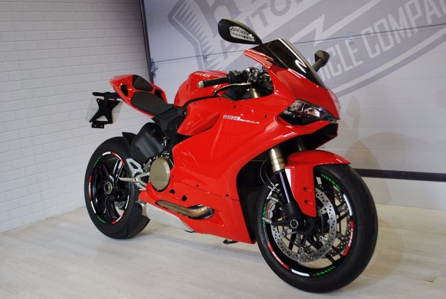 2014 14 Ducati 1199 Panigale ABS 