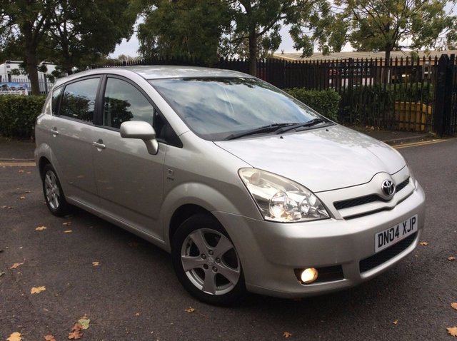 2004 04 Toyota Corolla 1.8 VERSO T3 VVT-I 5d AUTO 128 BHP