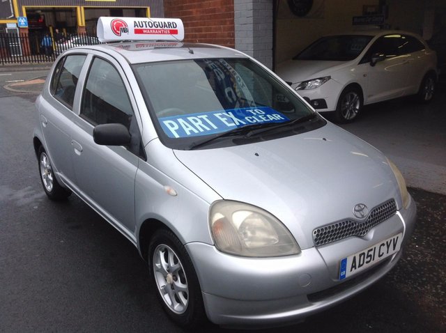 2002 51 Toyota Yaris 1.3 CDX 
