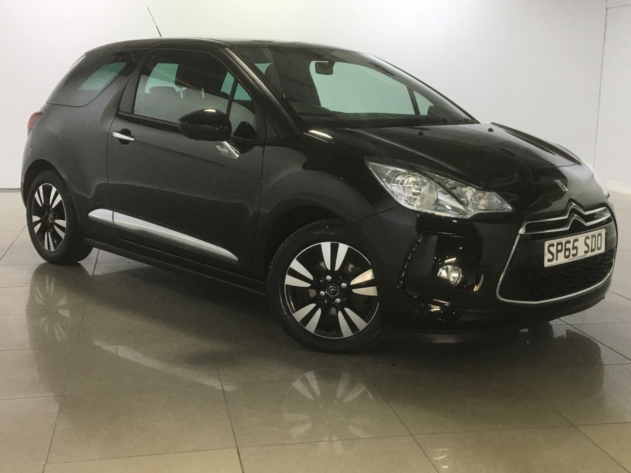 View our CITROEN DS3