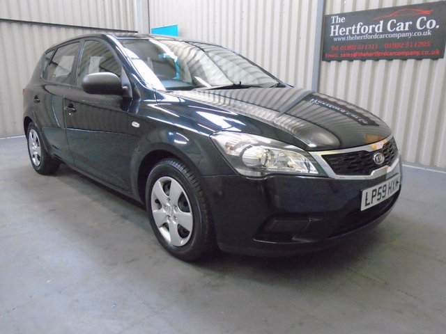 2010 59 Kia Ceed 1.4 1 5d 89 BHP