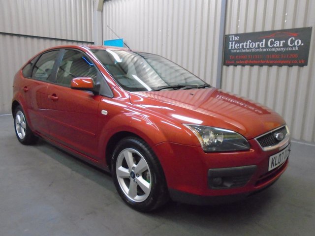 2007 57 Ford Focus 1.6 ZETEC 5d AUTO 100 BHP