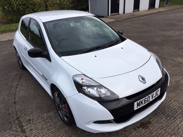 2010 60 Renault Clio 2.0 RENAULTSPORT 3d 200 BHP