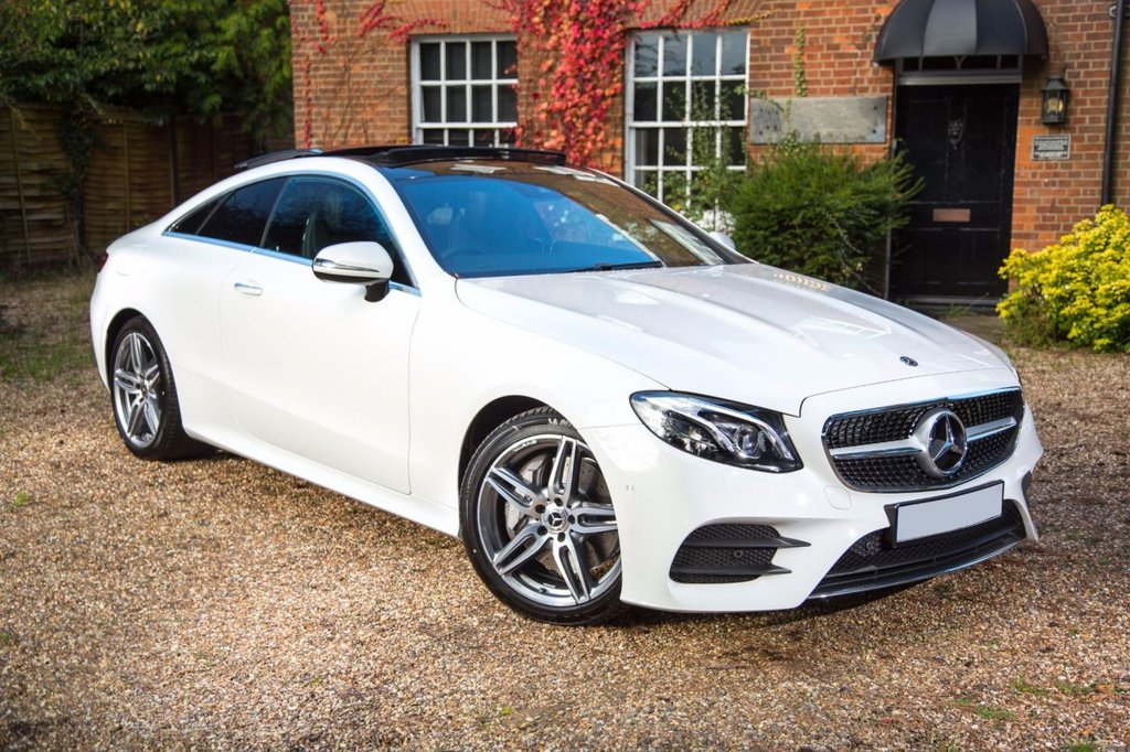 19 Mercedes Benz E Class E 300 Amg Line Premium