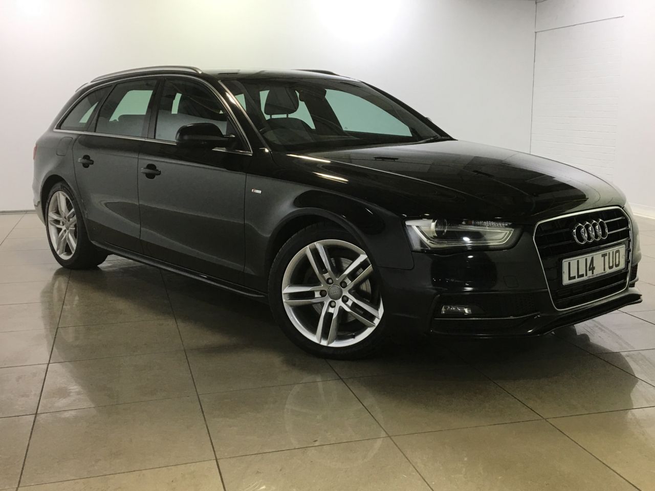 View our AUDI A4