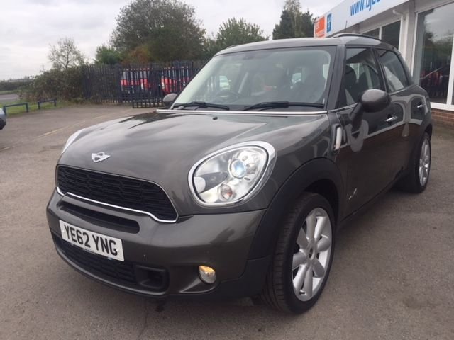 2012 62 MINI Countryman 2.0 COOPER SD ALL4 5d 141 BHP