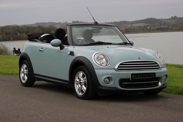 2013 63 MINI Convertible 1.6 COOPER 2d 122 BHP