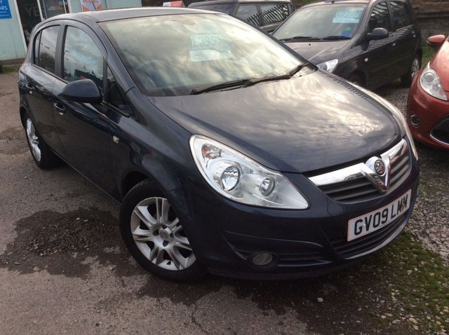 2009 09 Vauxhall Corsa 1.4 DESIGN 16V TWINPORT 5d 90 BHP
