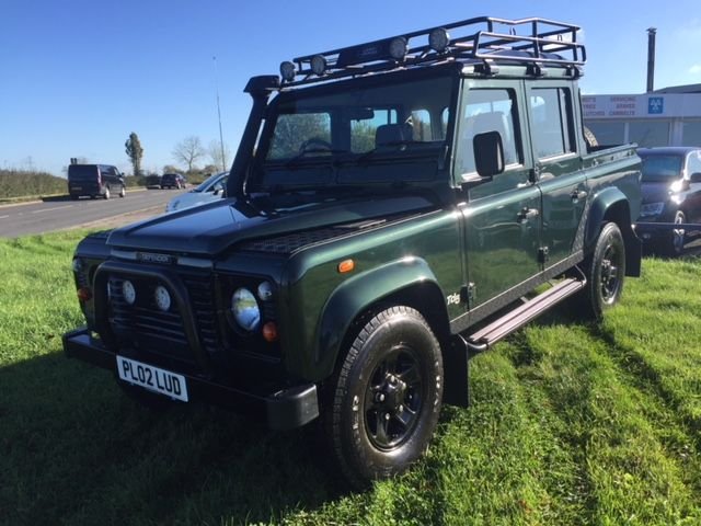 2002 02 Land Rover Defender 2.5 110 TD5 COUNTY DOUBLE CAB LWB 1d 120 BHP