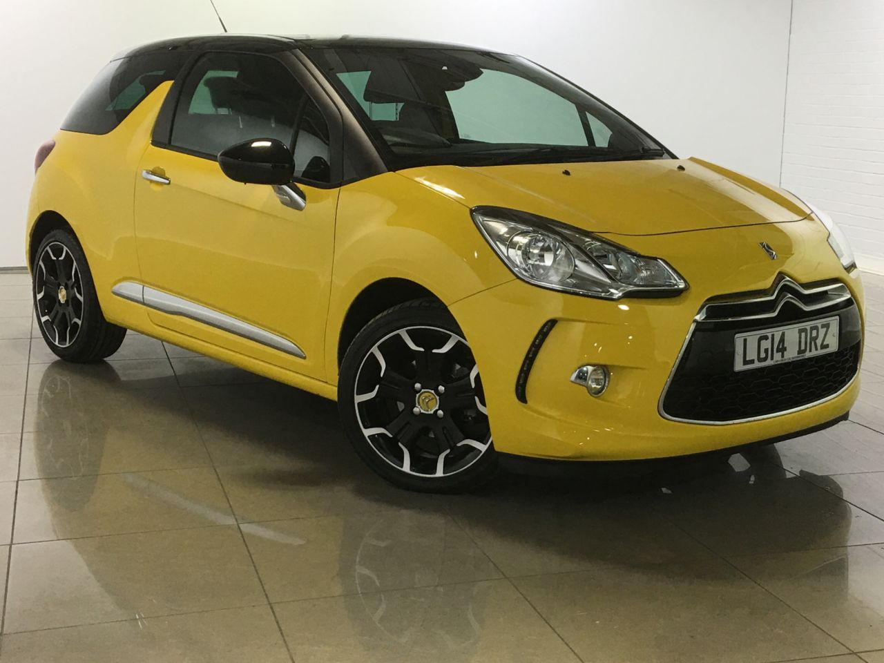 View our CITROEN DS3