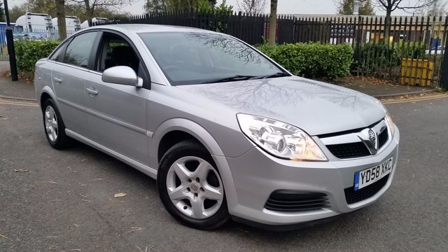 2008 58 Vauxhall Vectra 1.8 VVT EXCLUSIV 5d 140 BHP