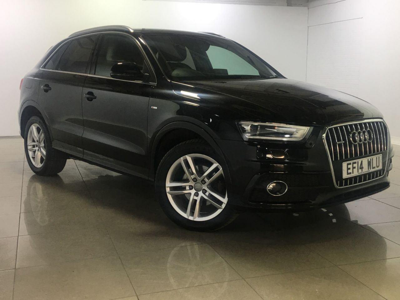 View our AUDI Q3