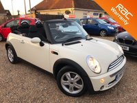 USED 2006 56 MINI CONVERTIBLE 1.6 ONE 2d 89 BHP Stunning Mini convertible in white with black roof