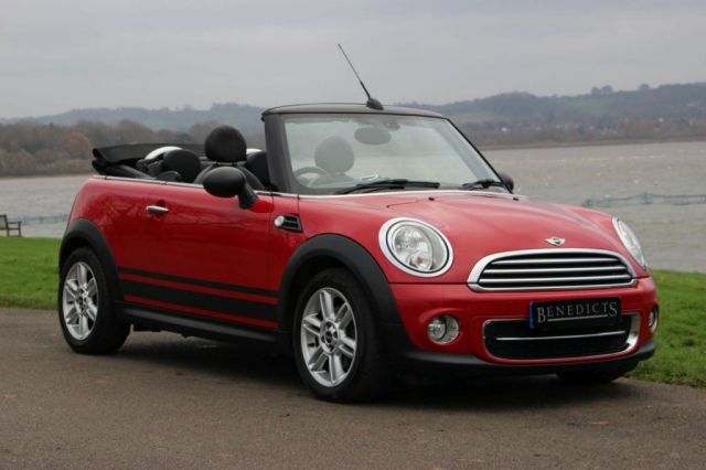2012 62 MINI Convertible 1.6 COOPER D 2d 112 BHP