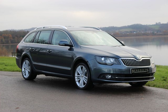 2014 64 Skoda Superb 2.0 ELEGANCE TDI CR ESTATE   4 x 4  139 BHP
