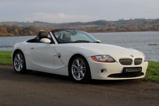 2004 04 BMW Z4 3.0i Sport Roadster 2dr Convertible Petrol Automatic