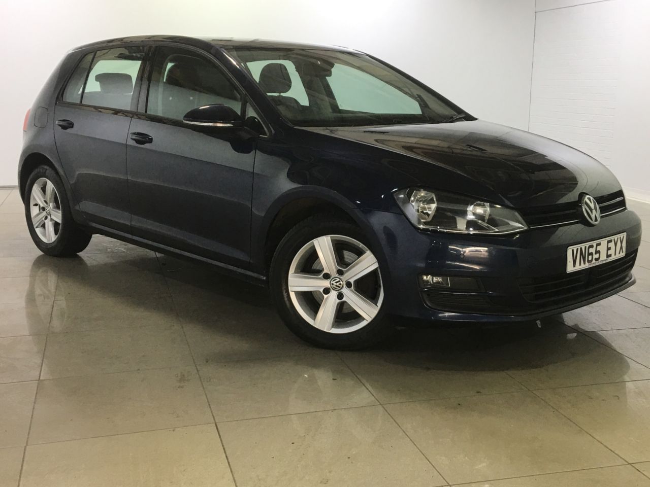 View our VOLKSWAGEN GOLF