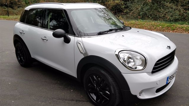 2012 62 MINI Countryman 1.6 ONE 5d Pepper Pack