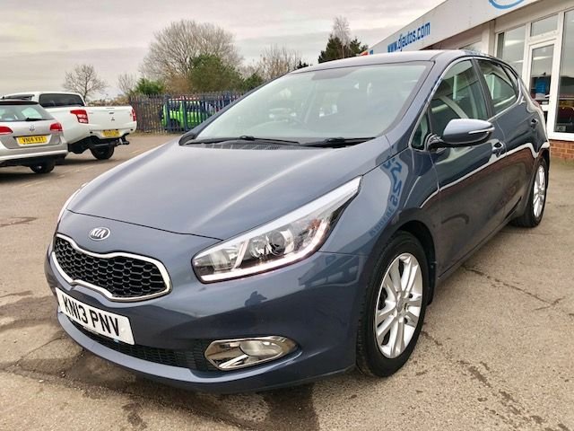 2013 13 Kia Ceed 1.6 2 ECODYNAMICS 5d 133 BHP