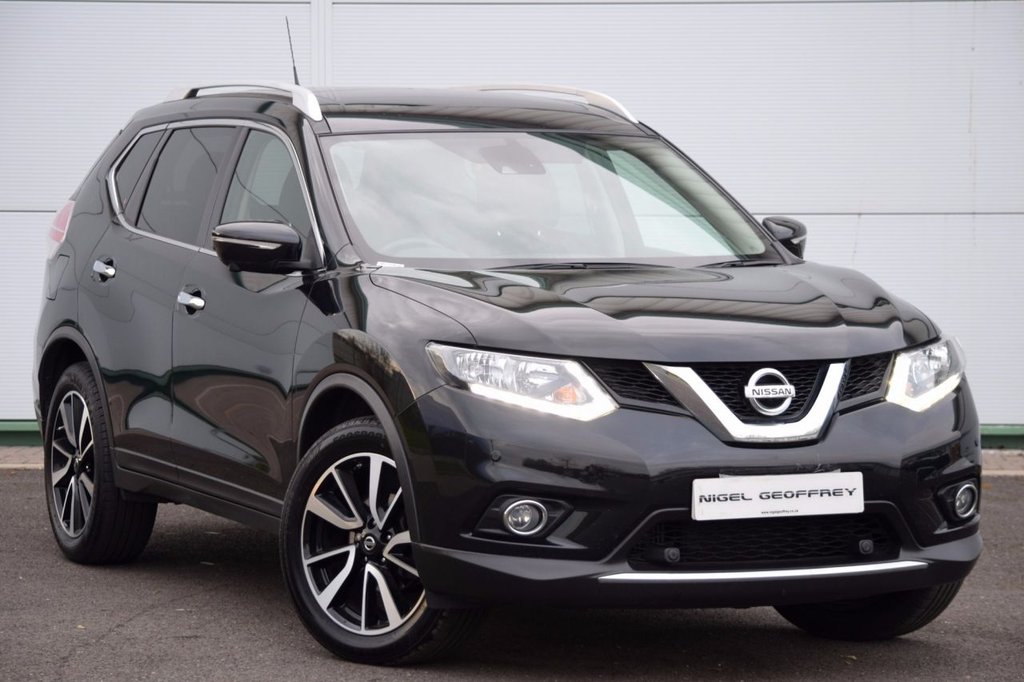 View our NISSAN X-TRAIL