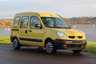 USED 2005 54 RENAULT KANGOO 1.6 AUTHENTIQUE 16V 5d AUTO 95 BHP Professionally converted wheelchair carrier