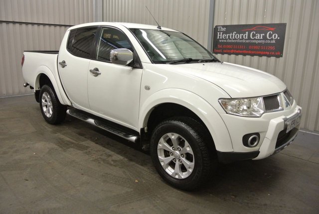 2011 11 Mitsubishi L200 2.5 DI-D 4X4 BARBARIAN LB DCB 1d AUTO 175 BHP