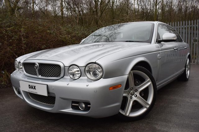 2009 58 Jaguar Xj 2.7 V6 SOVEREIGN 4d AUTO 204 BHP