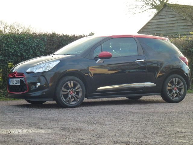 2013 13 Citroen DS3 1.6 E-HDI DSTYLE RED 3d 90 BHP