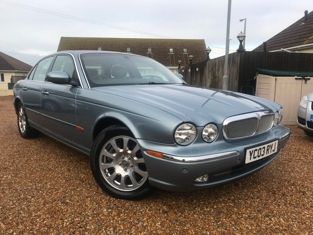 2003 03 Jaguar Xj 3.0 V6 4d AUTO 240 BHP