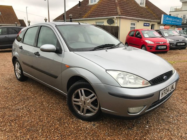 2004 04 Ford Focus 1.6 ZETEC 5d AUTO 99 BHP