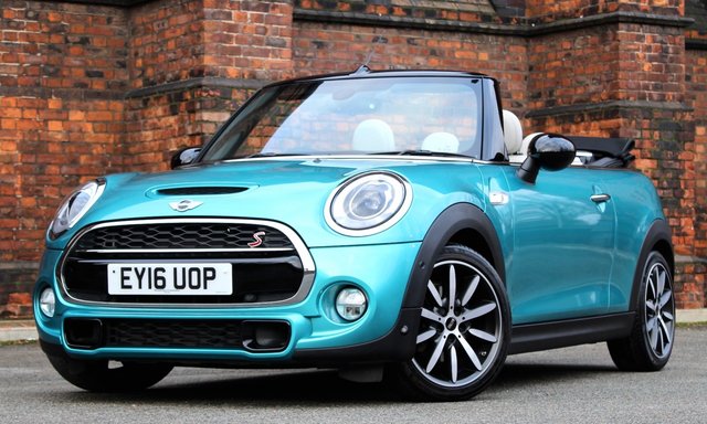 2016 16 MINI Convertible 2.0 COOPER S 2d 189 BHP