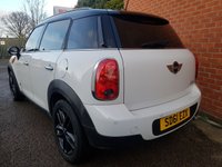USED 2011 61 MINI COUNTRYMAN 1.6 COOPER D ALL4 5d --  FULL BLACK LEATHER HUGE SPEC - SERVICE  HISTORY