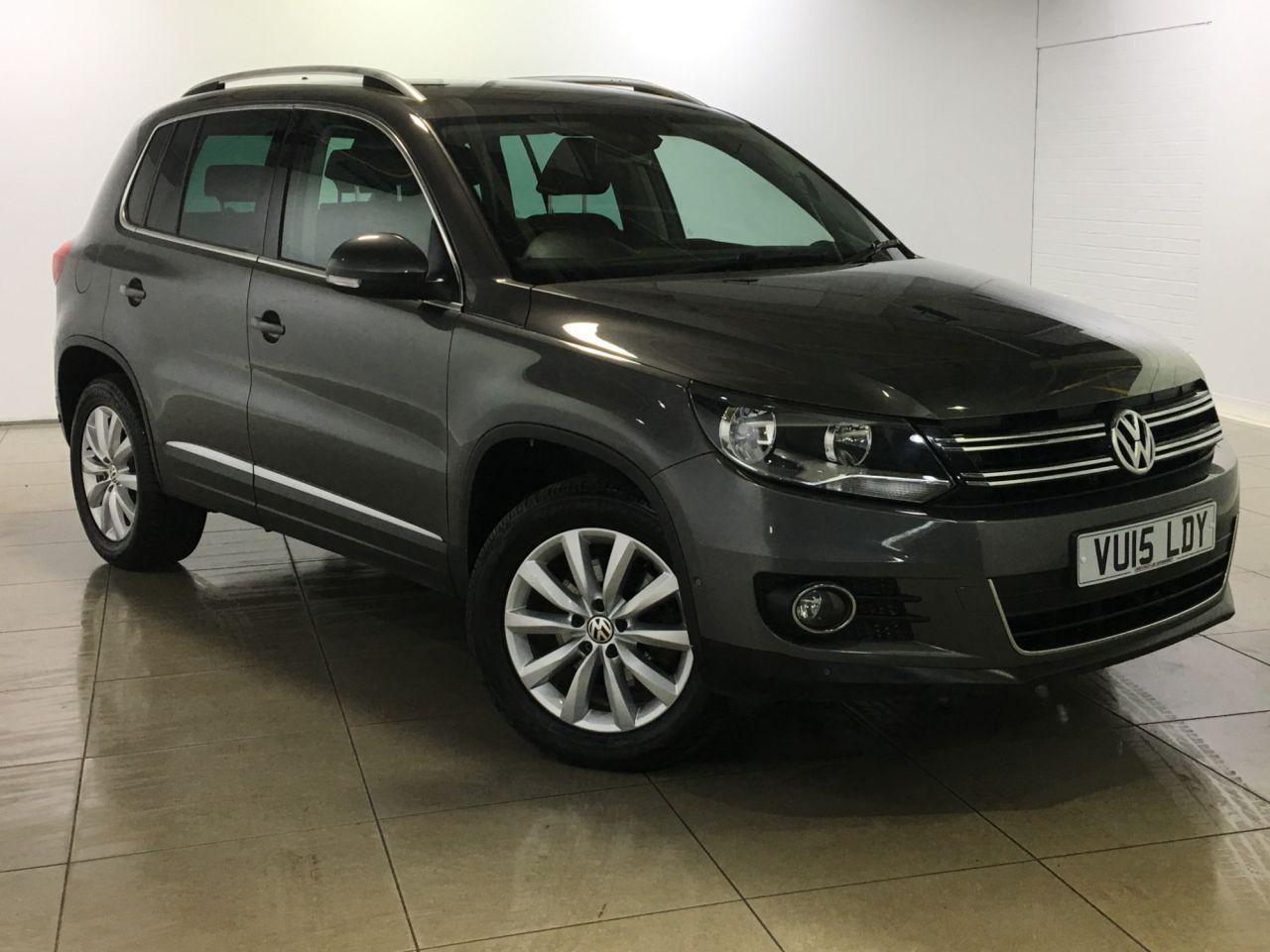 View our VOLKSWAGEN TIGUAN