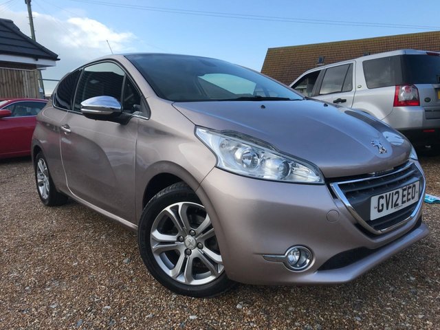 2012 12 Peugeot 208 1.4 ALLURE 3d 95 BHP