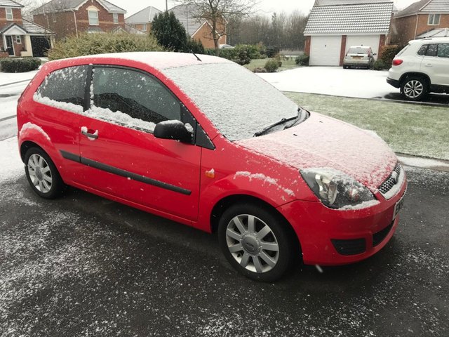 2007 56 Ford Fiesta 1.4 STYLE CLIMATE 16V 3d 68 BHP