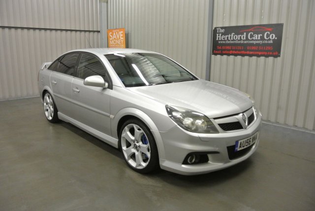 2006 56 Vauxhall Vectra 2.8 VXR 5d 251 BHP