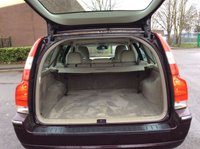 USED 2005 55 VOLVO V70 2.4 D SE 5d 163 BHP GREAT SPEC++FULL LEATHER++ALLOYS