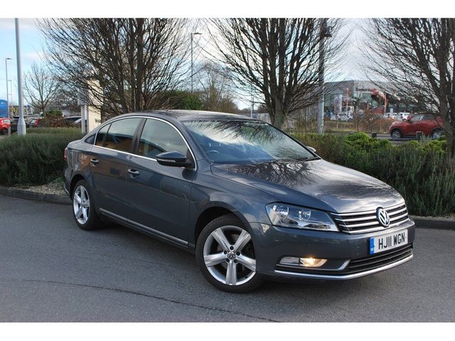 2011 11 Volkswagen Passat 2.0 SE TDI BLUEMOTION TECHNOLOGY DSG 4d AUTO 139 BHP