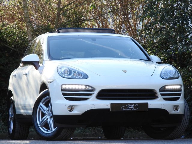 2011 11 Porsche Cayenne 3.0 D V6 TIPTRONIC S 5d AUTO 240 BHP