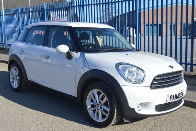 2013 63 MINI Countryman 1.6 COOPER D BUSINESS 5d 110 BHP