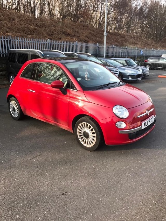 2011 11 Fiat 500 1.2 LOUNGE 3d 69 BHP
