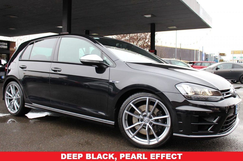 View our VOLKSWAGEN GOLF