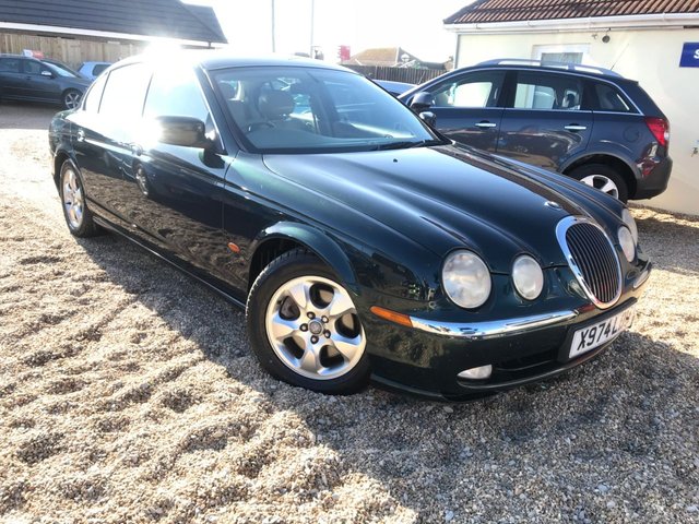2000 Jaguar S-Type 3.0 SE V6 4d AUTO 240 BHP