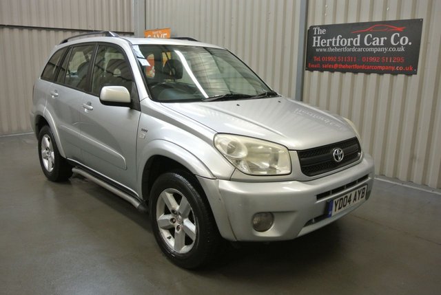 2004 04 Toyota Rav4 2.0 XT3 VVT-I 5d 147 BHP