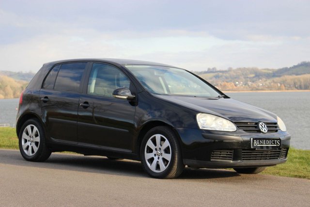 2005 05 Volkswagen Golf 1.6 SE FSI  PETROL 5d 115 BHP