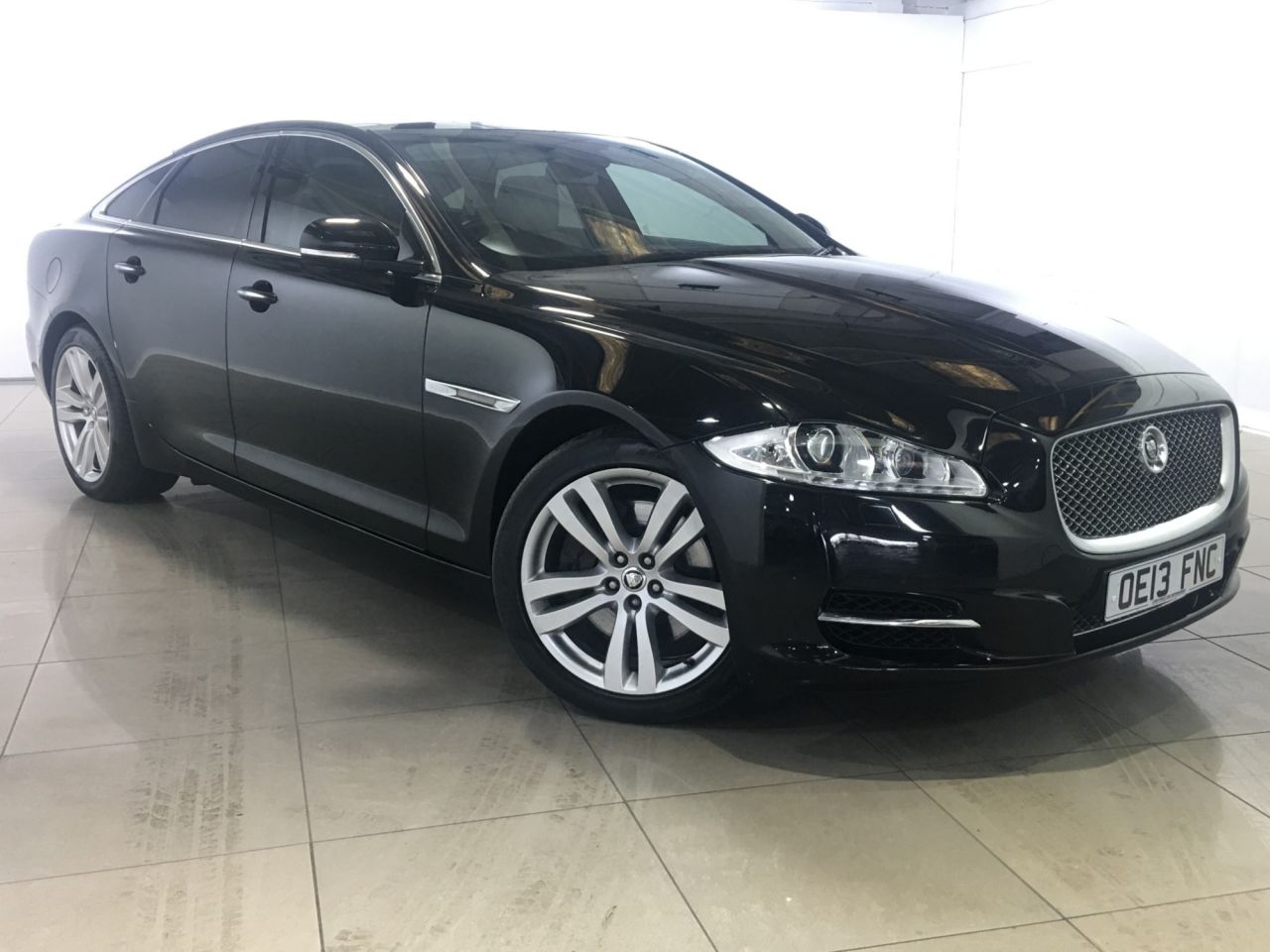 View our JAGUAR XJ