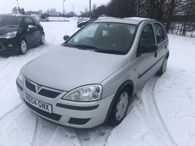 2004 04 Vauxhall Corsa 1.2 LIFE 16V 5d 75 BHP